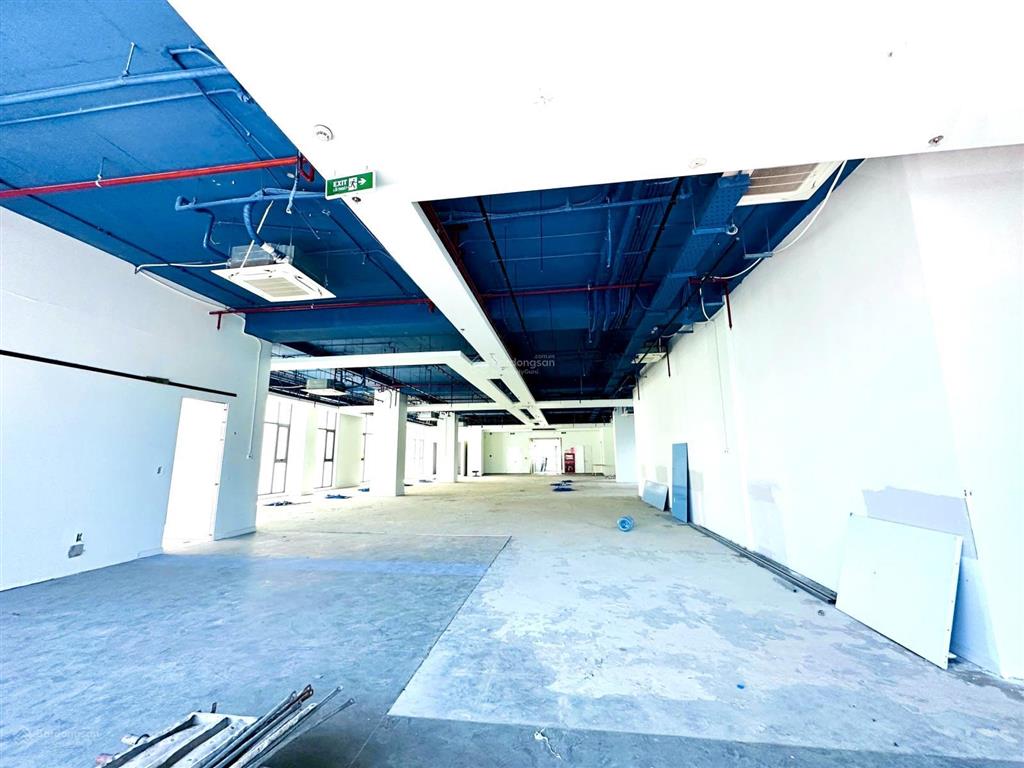 Toà nhà mới xây 100% nguyễn thị thập!!!! (gần lottle q7) (dt 15x30) h t 12l tm pccc