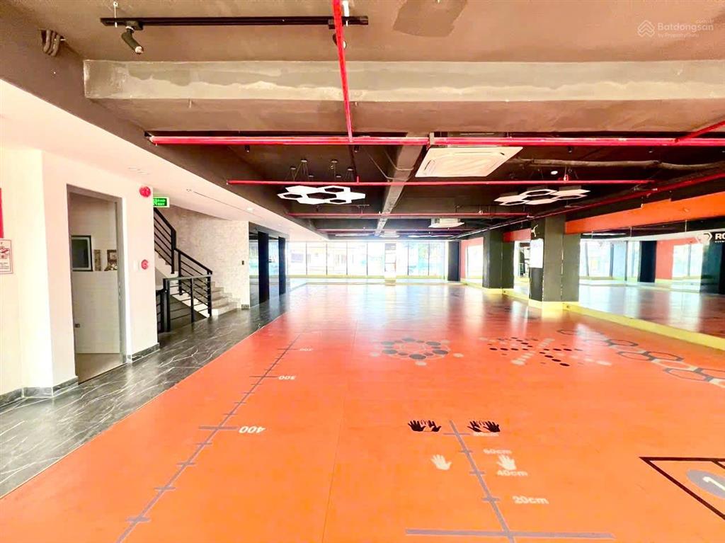 Tòa nhà! 2000m² mt 24 đinh bộ lĩnh, p. 24, bình thạnh, 5l, tm, pccc