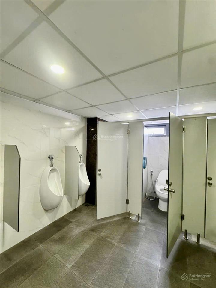 Cho thuê tòa nhà 25 xuân thủy phường thảo điền quận 2. (15x28m) 200 triệu