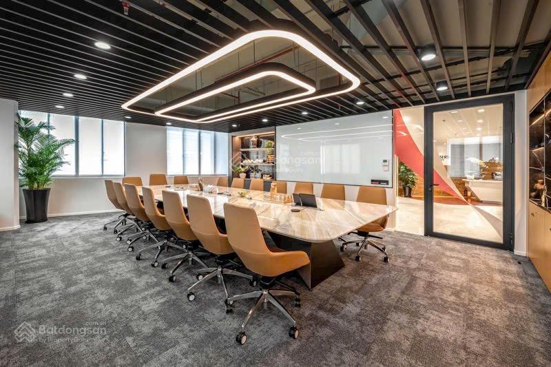 Tòa nhà cho thuê 2000m2 hoàng văn thụ, phú nhuận