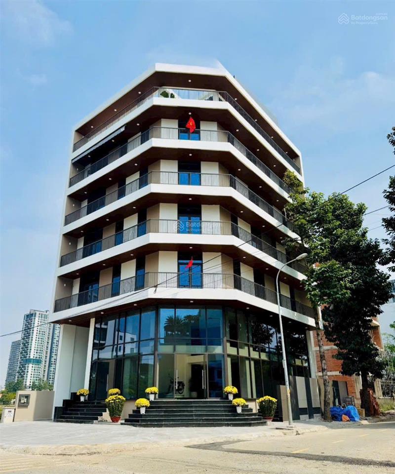 Tòa nhà cho thuê 2000m2 hoàng văn thụ, phú nhuận