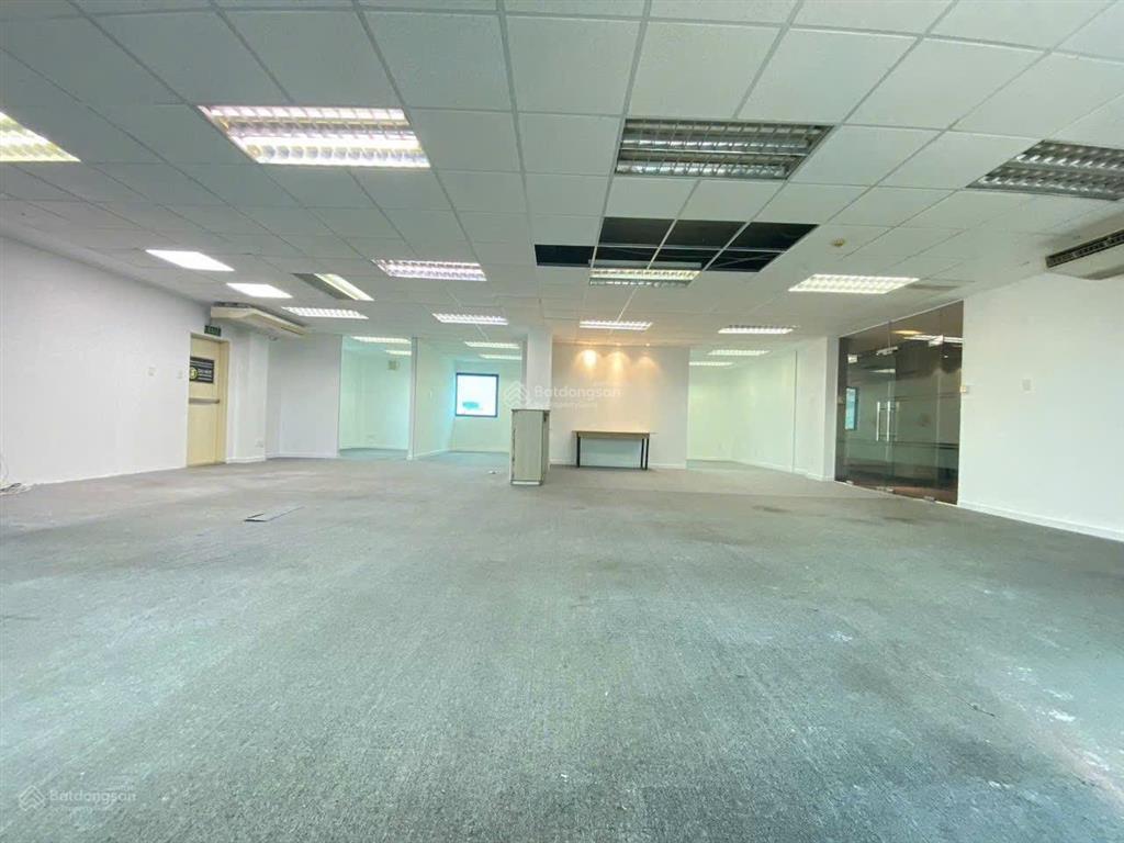 Cho thuê] toà nhà hậu giang quận 6! (16x30m) h 7l  200tr