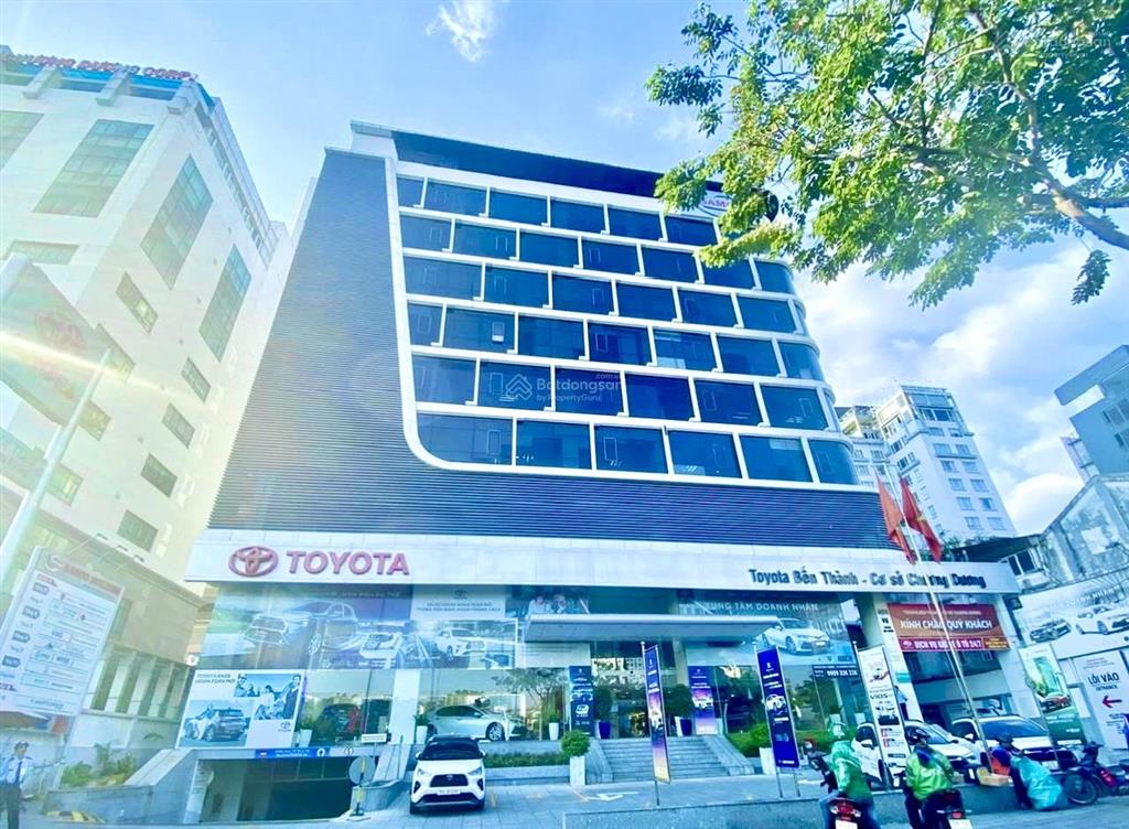 Toà nhà văn phòng! 3000m2 nguyễn thị minh khai q3 (ngã 4 cách mạng tháng 8)