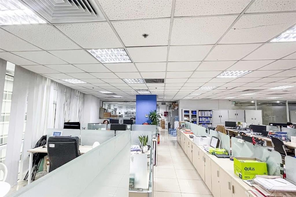 Cho thuê tòa nhà góc 2 mt! 3500m2 khu sân bay tân sơn nhất