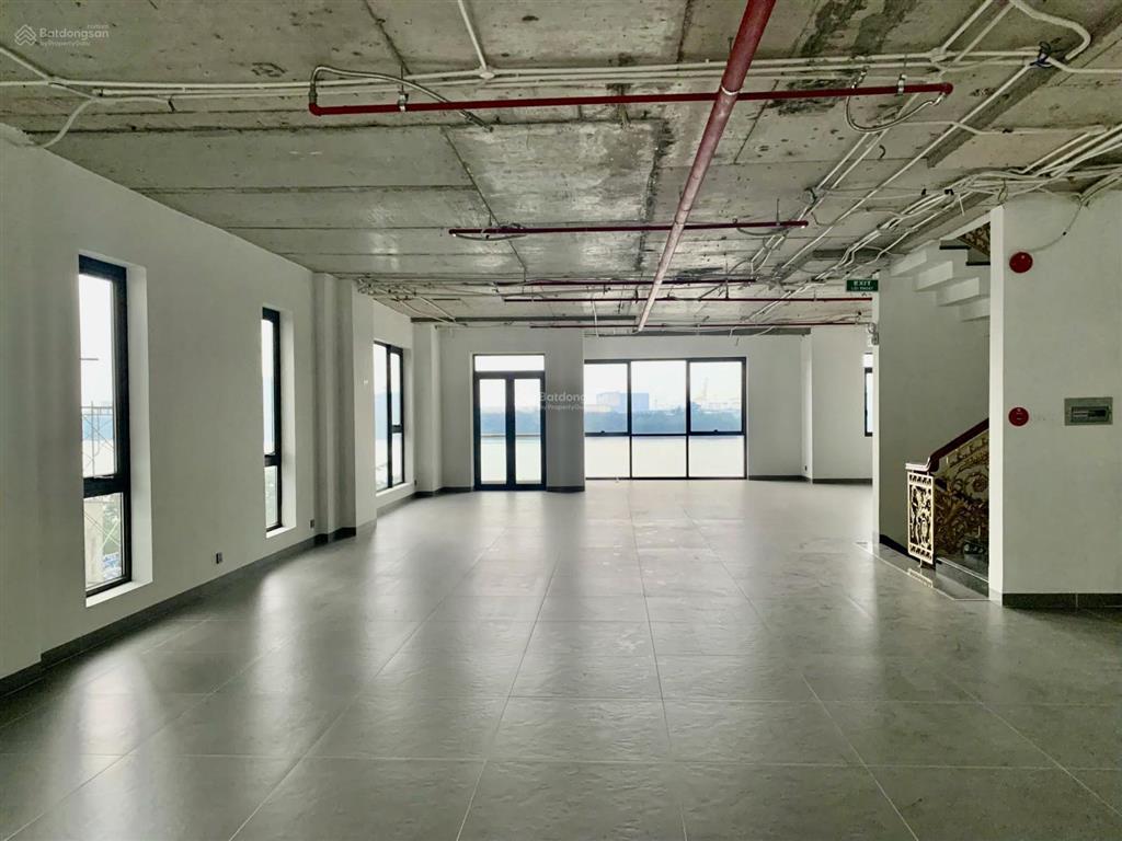 Tòa nhà văn phòng 2000m²!!! 31 trần quý kiên p. thạnh mỹ lợi q2 (đảo kim cương)
