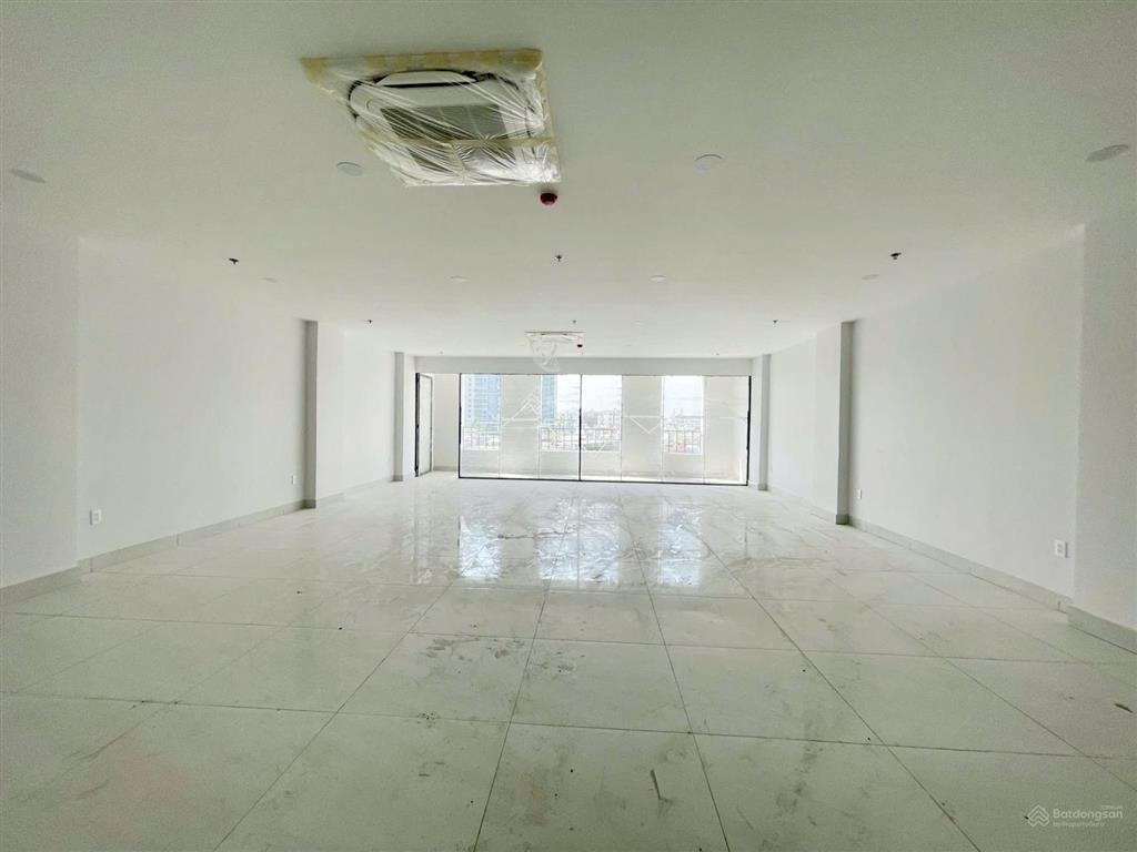 Cho thuê tòa nhà mới xây 100% hoàng văn thụ, phú nhuận!!!