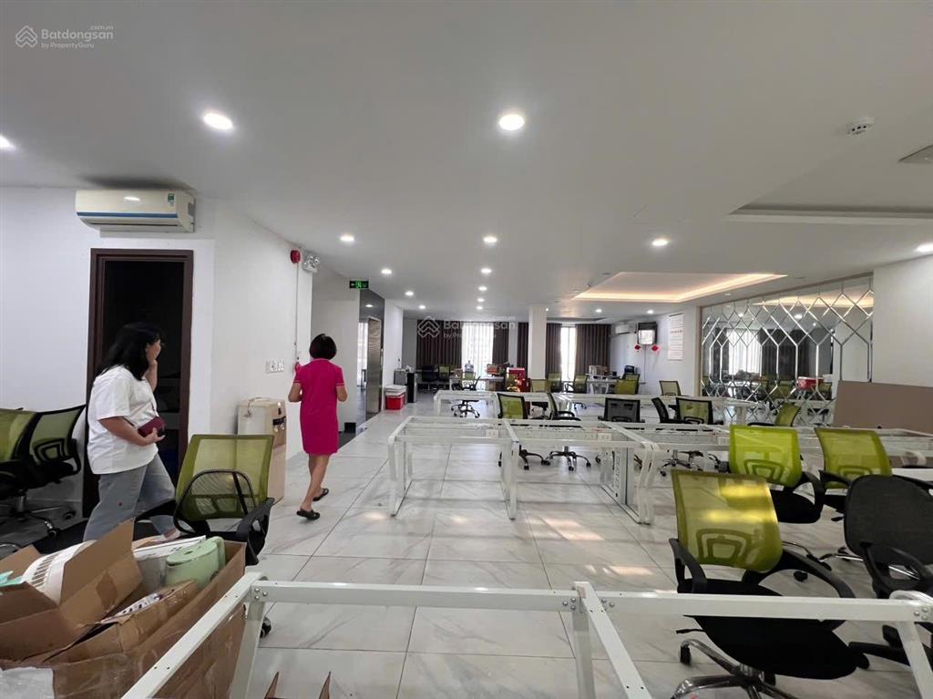 Cho thuê tòa nhà vp 1200m2  mặt tiền 15a nguyễn an, phường cát lái, tp thủ đức, q2 (cũ)