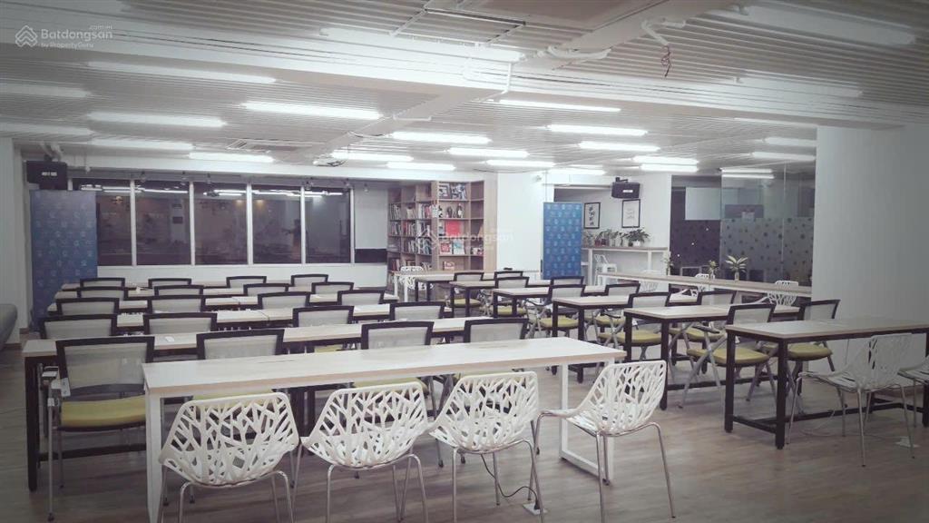 Cho thuê tòa nhà (2500m2) tân phú phường phú mỹ quận 7!