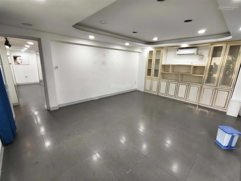 Cho thuê nhà mặt tiền 18m  nguyễn văn trỗi phường 2, quận tân bình (18x20m)