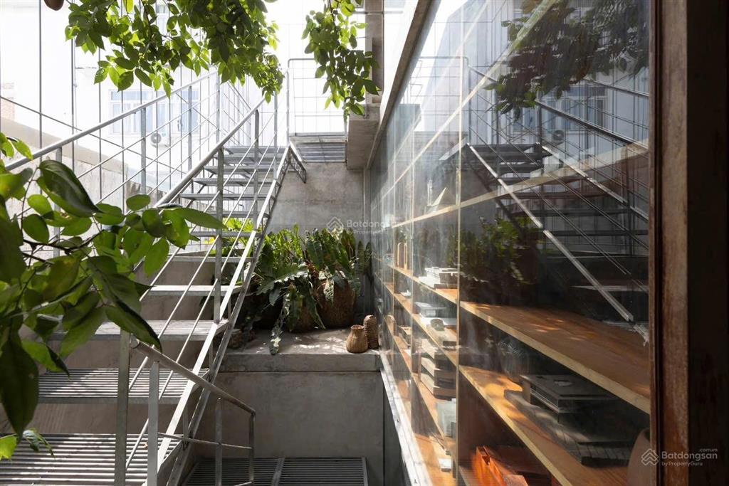 Cho thuê nhà văn phòng 900m2 thảo điền q2