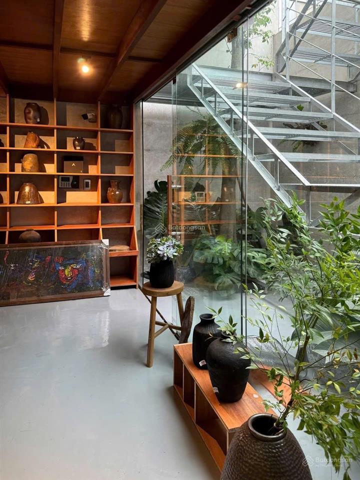 Cho thuê nhà văn phòng 900m2 thảo điền q2