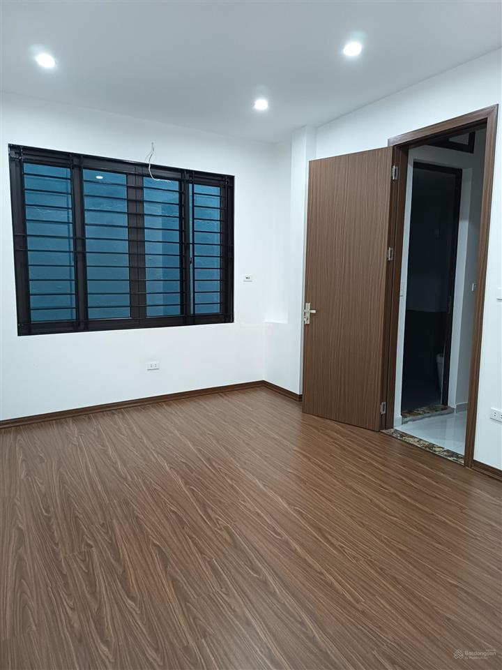 Cần bán nhà ngõ 69 trung liệt thông sáng ngõ 41 thái hà