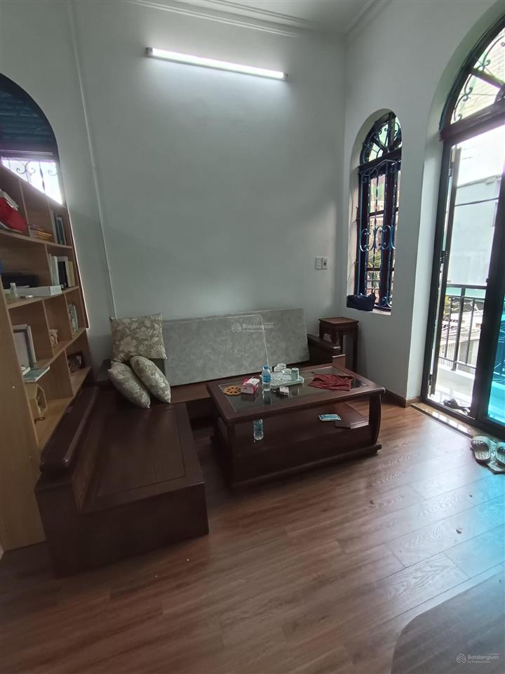 Cần cho thuê nhà 33 đường 2 tập thể quân đội f 361 an dương, ô tô đỗ cửa ngày đêm
