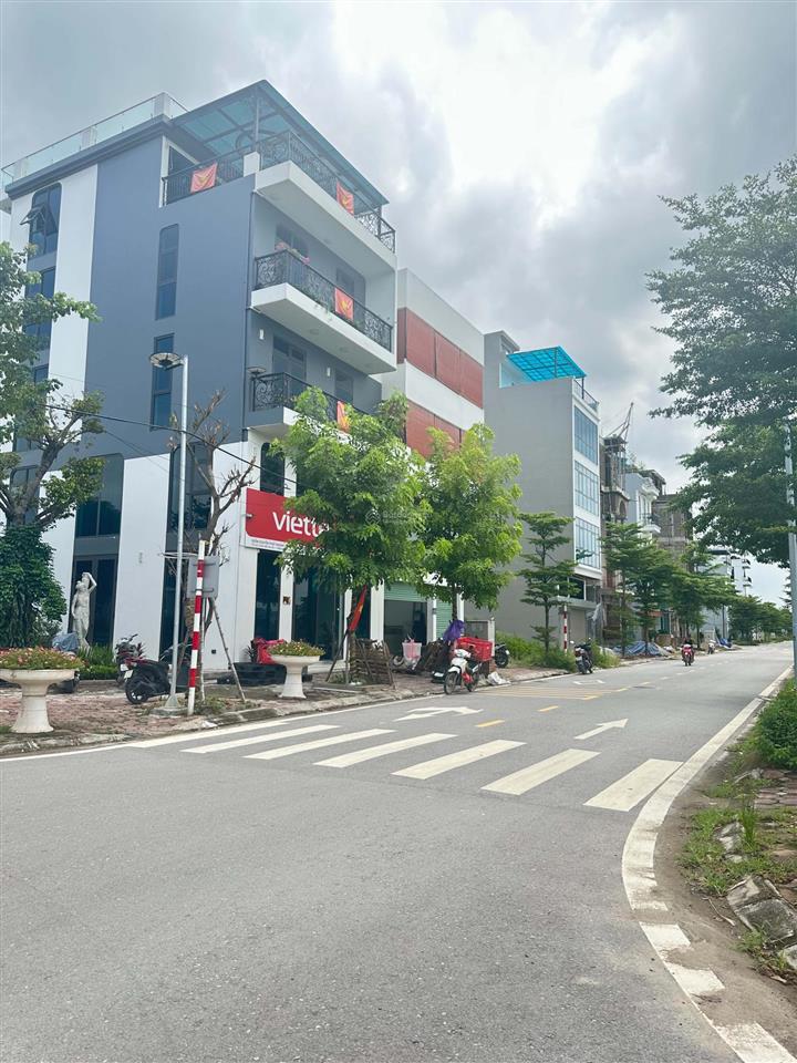 Bán gấp nhà c4*79m mặt đường đấu giá hùynh cung xã đại thanh vỉa hè k.doanh bán rẻ 16.x tỷ