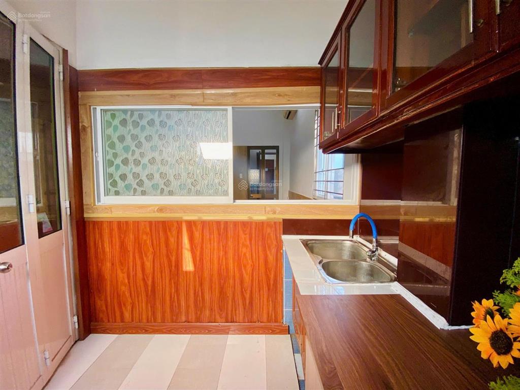 Cho thuê phòng trọ q7 siêu phẩm 1pn tách bếp có ban công, sạch rộng thoáng