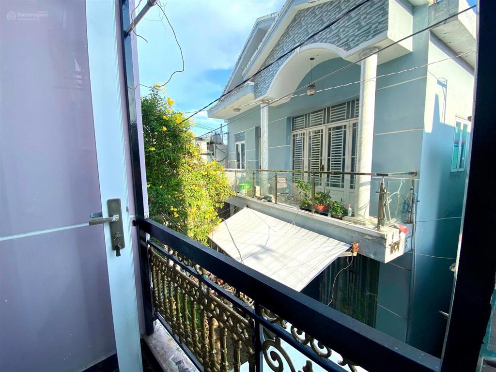 Cho thuê phòng trọ q7 siêu phẩm 1pn tách bếp có ban công, sạch rộng thoáng