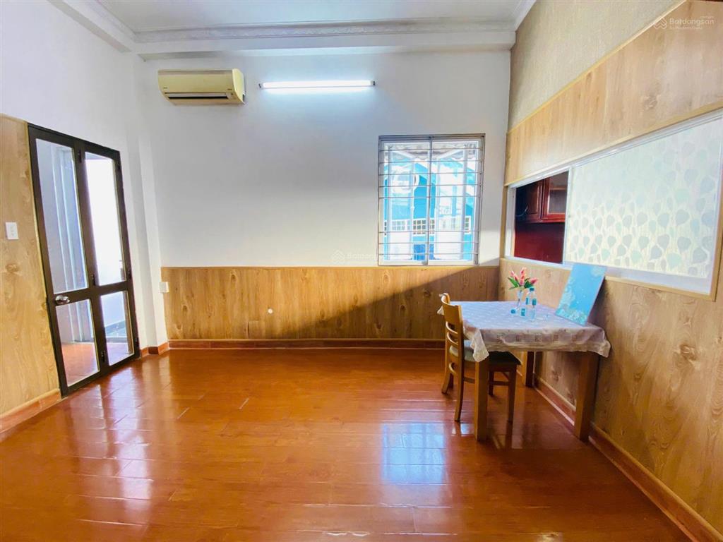 Cho thuê phòng trọ q7 siêu phẩm 1pn tách bếp có ban công, sạch rộng thoáng