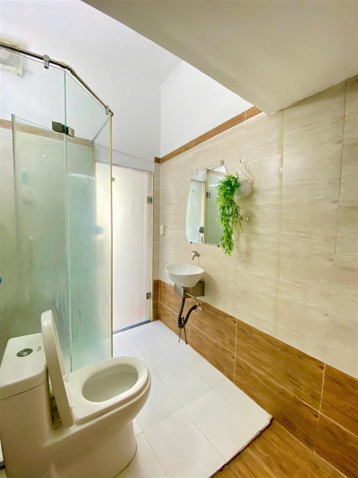 Cho thuê phòng trọ q7 siêu phẩm 1pn tách bếp có ban công, sạch rộng thoáng