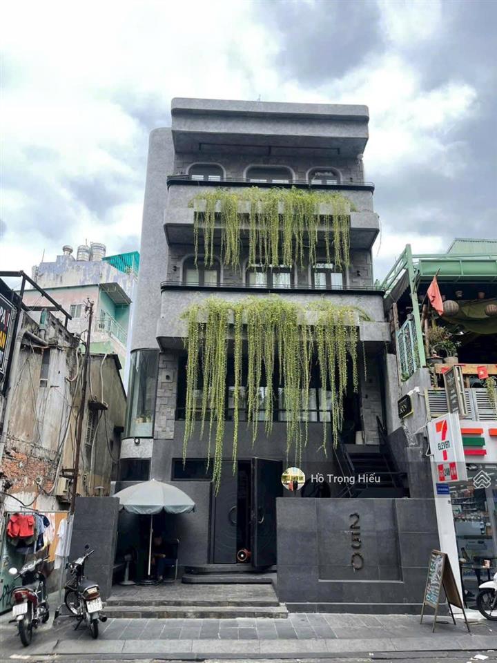 Bán nhà nguyễn gia trí, bình thạnh  6x20m  3 tầng, thuê 50tr/th, bán 22,5 tỷ
