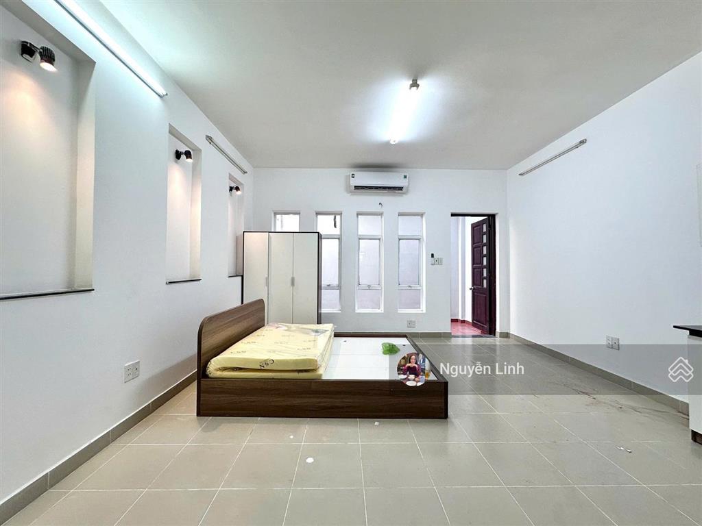 Mặt tiền kd sầm uất siêu đẹp đường 3052 phạm thế hiển, quận 8, dt 5x10m  4 tầng gía 9.9 tỷ