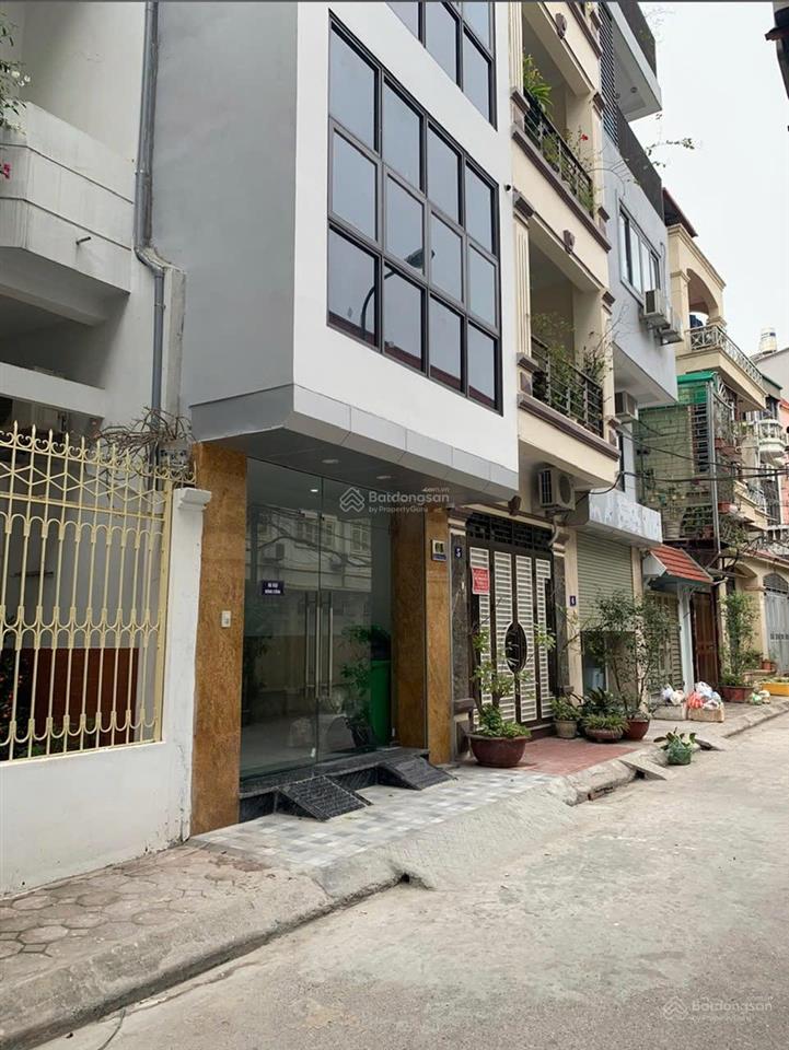 Cho thuê phòng studio full nội thất, ô tô đỗ cửa gần tiểu học văn yên, hà đông. giá 3,9 triệu/tháng