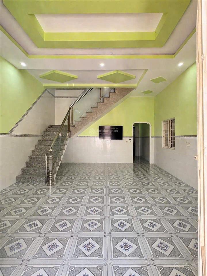 Chính chủ bán căn nhà 1 trệt 1 lầu mặt tiền đường lý thái tổ khu tđc vạn hạnh tp phú mỹ