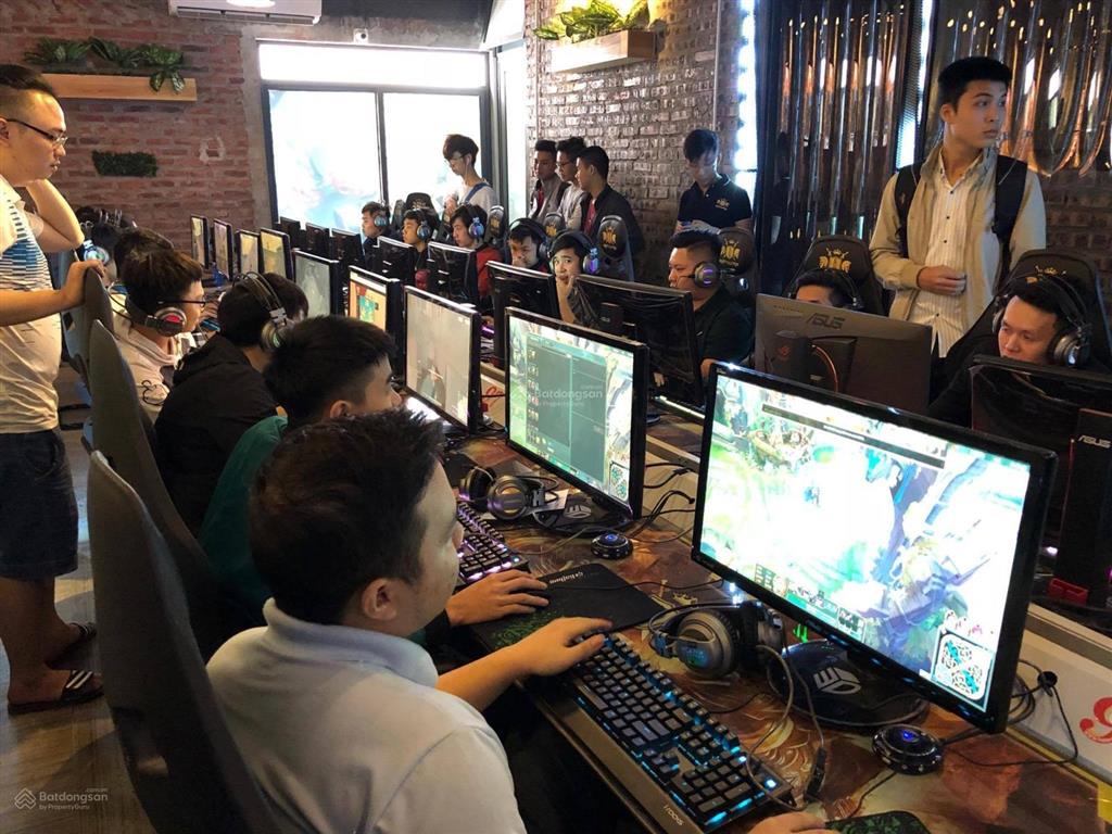 Mặt bằng 600m2 tầng 1 làm phòng game và bida hoặc mô hình kd khác tại a6a thành công