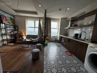 Gia đình cần bán căn 2 ngủ tại toà flc quang trung. nhà tự thiết kế, nội thất ngoại. giá hơn 4 tỷ