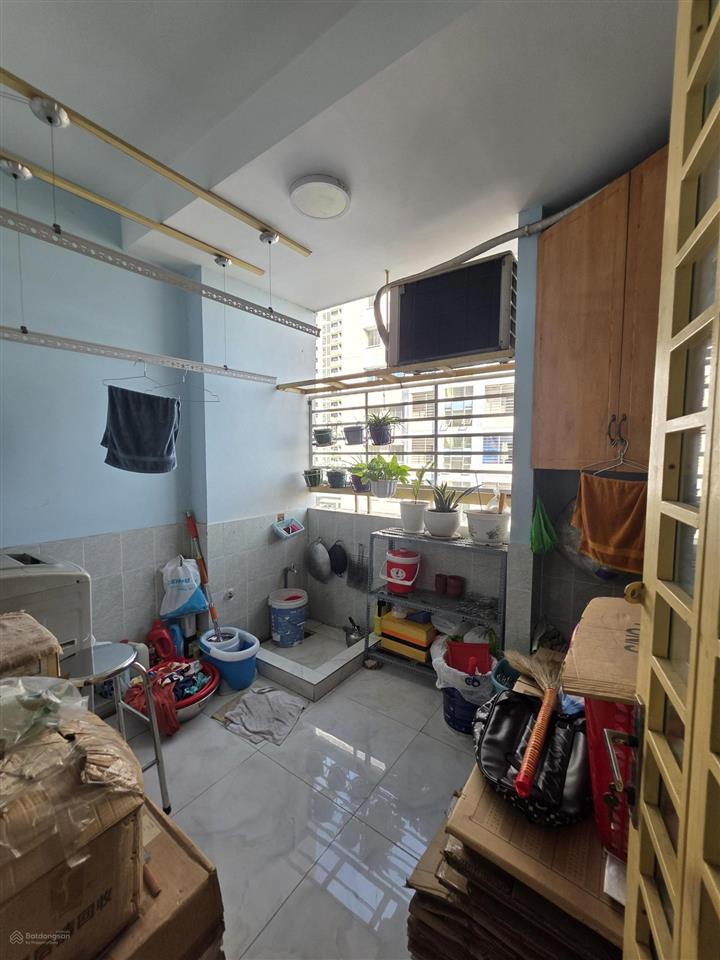 Bán chung cư cao ốc a nguyễn kim p7 quận 10. lầu cao có 2pn