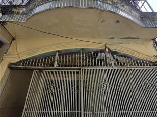 Nhà 4.1m nở hậu 8m dài 16m trệt lửng lầu đường hồng lạc p10 tân bình