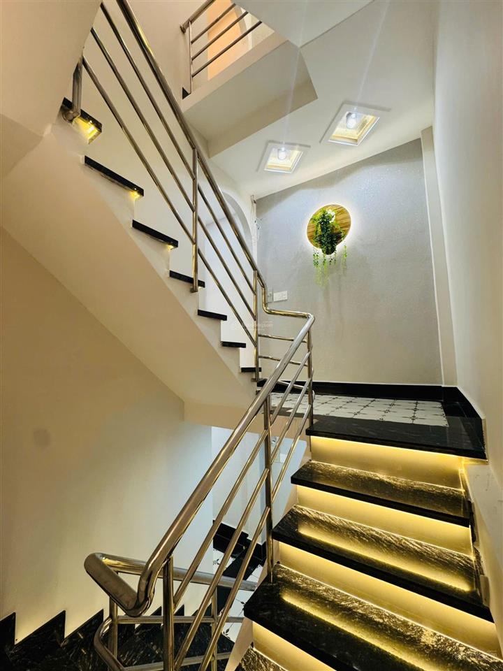 Nhà 4.1m x 12m đúc 4 tầng hẻm 4m khu hậu giang vs mai xuân thưởng