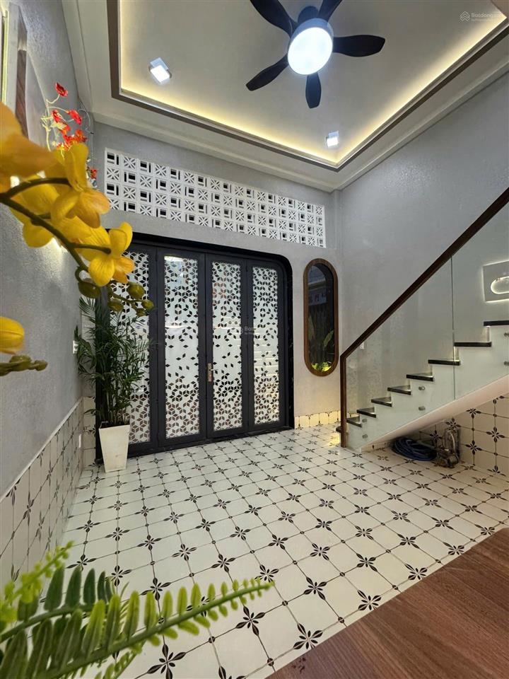 Nhà 4.1m x 12m đúc 4 tầng hẻm 4m khu hậu giang vs mai xuân thưởng