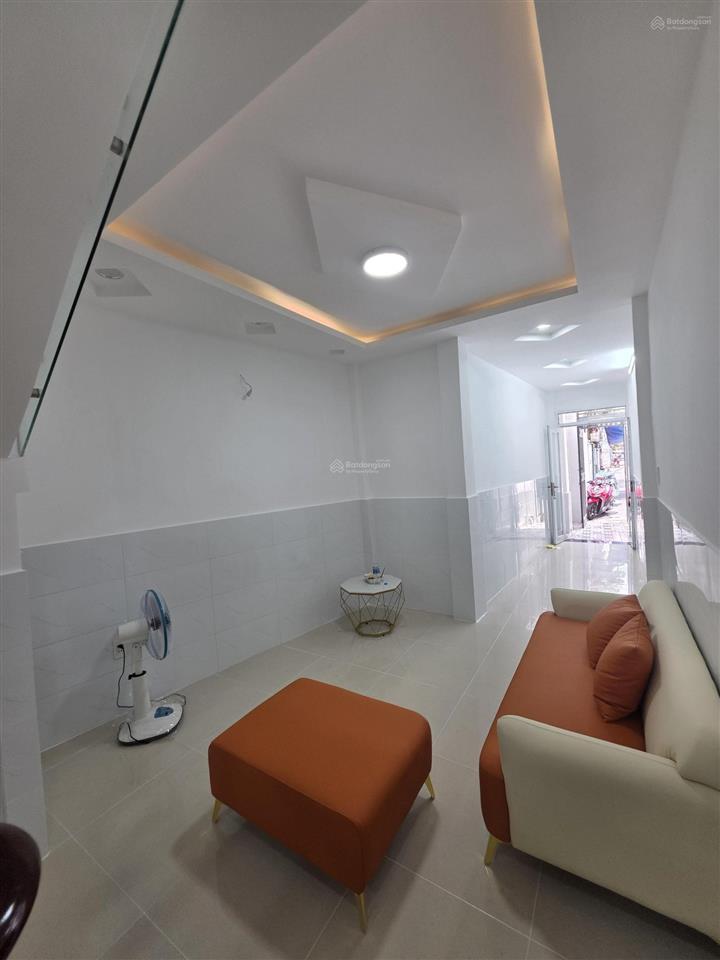Nhà hẻm xe hơi đường trương công định, phường 13, quận tân bình. dt 40m2, trệt 1 lầu