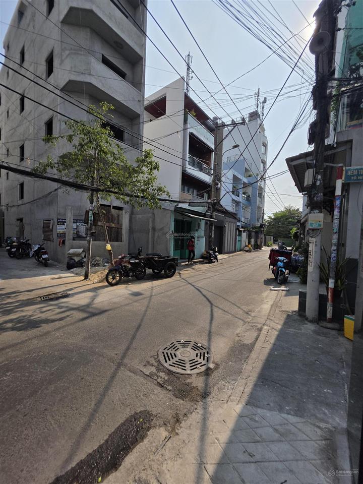Nhà góc 2 mặt hẻm xe hơi 110/29 tô hiệu  hòa bình. dt 4x13.5m, 3 lầu