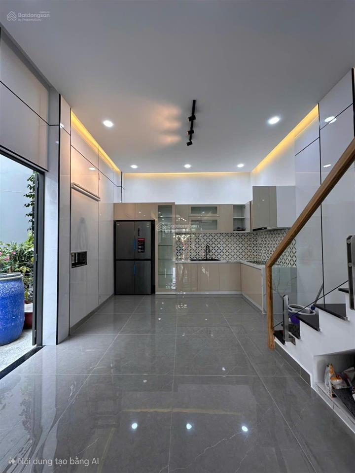 Nhà góc 2 mặt hẻm xe hơi 110/29 tô hiệu  hòa bình. dt 4x13.5m, 3 lầu