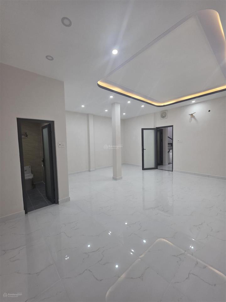 Nhà 6m x 20m đúc 3 tầng mặt tiền đường số khu dân cư bình hưng, gần bến xe quận 8