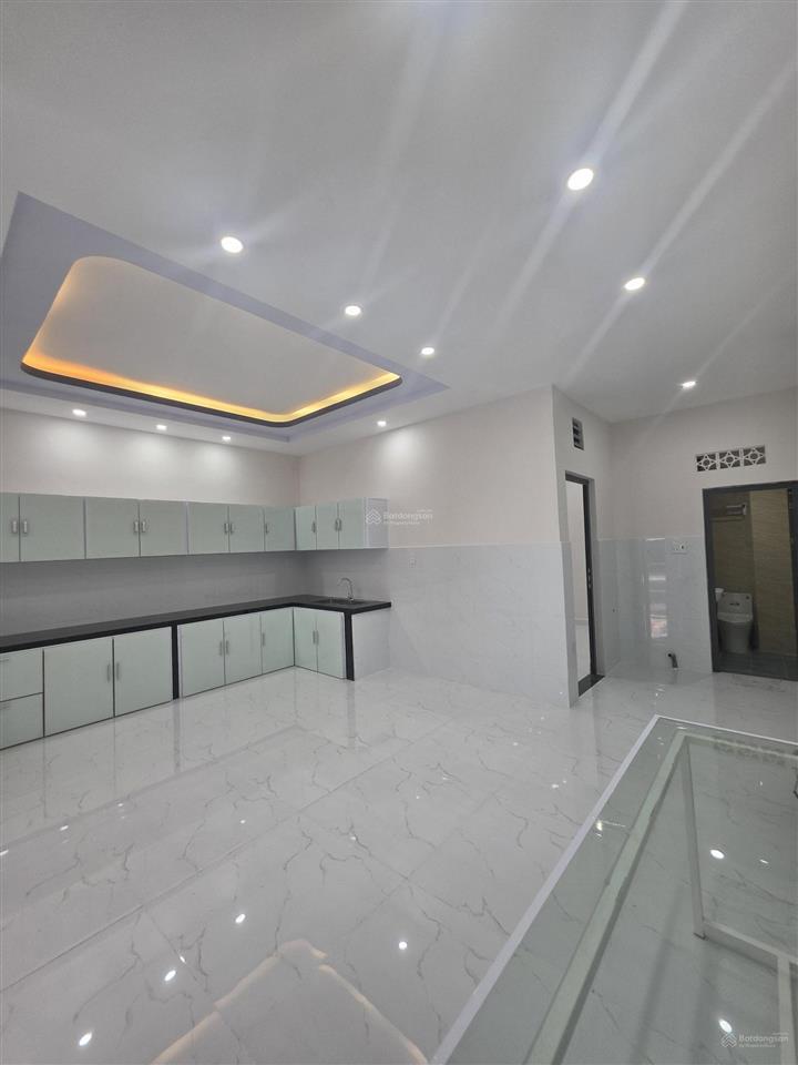 Nhà 6m x 20m đúc 3 tầng mặt tiền đường số khu dân cư bình hưng, gần bến xe quận 8