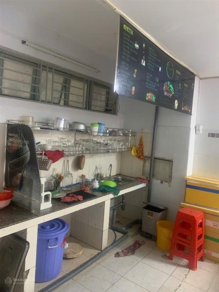 Bán tầng trệt chung cư da sà ngay chợ da sà. dt 8x8m trệt lửng