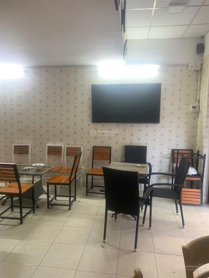 Bán tầng trệt chung cư da sà ngay chợ da sà. dt 8x8m trệt lửng