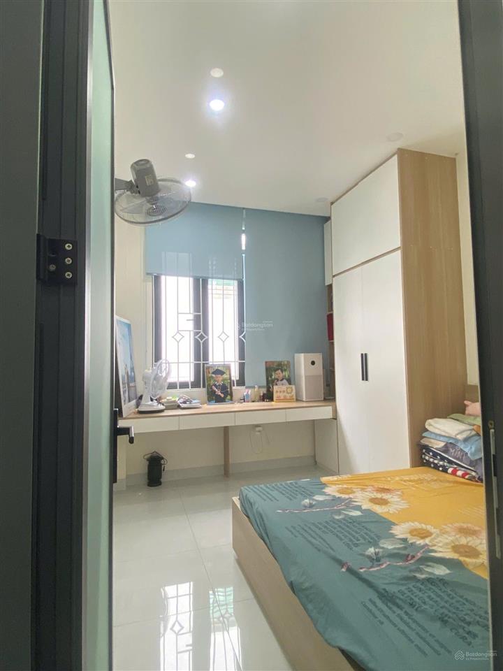 Nhà 1/2 đúc 3 tầng mới đẹp đường phạm văn hai, p.2, tân sơn hòa