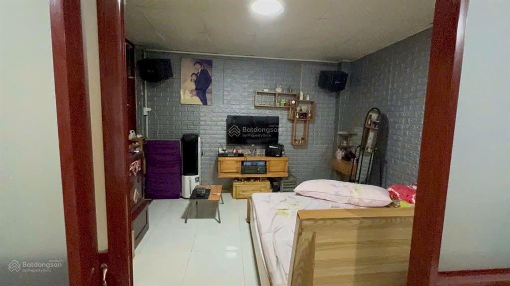Nhà ngang 7,2m x 11m trệt lầu hẻm 4m đường minh phụng