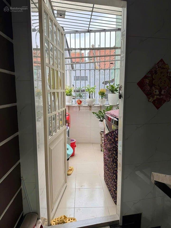 Nhà 1/ đúc 3 tầng hẻm 5m thông thoáng đường phạm phú thứ vs bình tiên