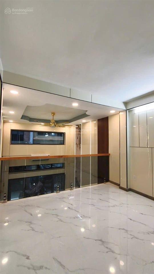 Nhà mới nở hậu 5,4m dài 8m, 4 tầng, hẻm 4m đường an bình, p5, q5