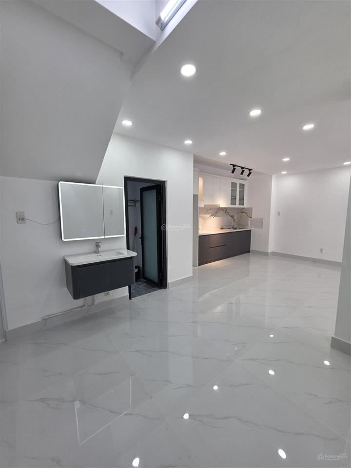 Bán căn hộ tầng trệt chung cư da sà. dt 118m2 có trệt 1 lầu 3pn