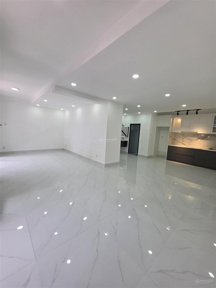 Bán căn hộ tầng trệt chung cư da sà. dt 118m2 có trệt 1 lầu 3pn