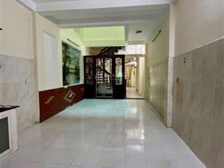 Nhà hẻm xe hơi đường quang trung. dt đất gần 200m2 đúc 3 lầu