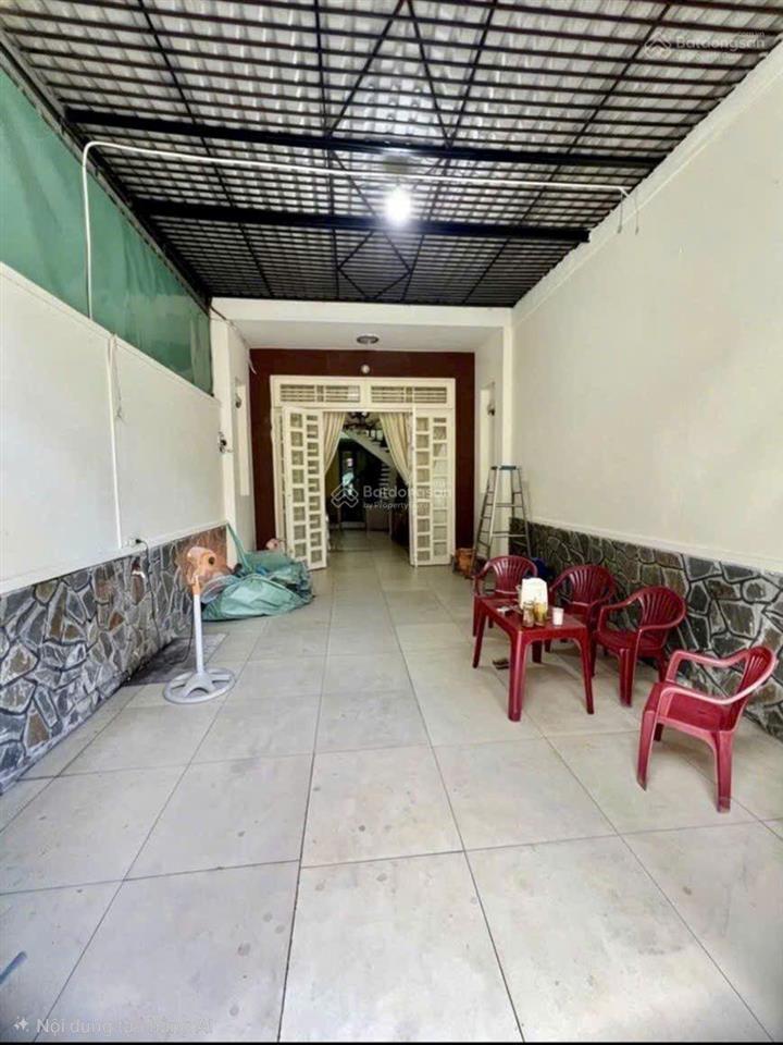 Nhà hẻm xe hơi đường quang trung. dt đất 199m2 đúc 3 lầu