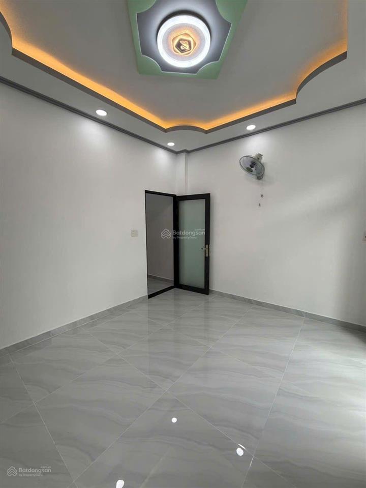 Nhà diện tích 23m2 đúc 3 tầng ngay cầu vượt cây gõ p9 quận 6