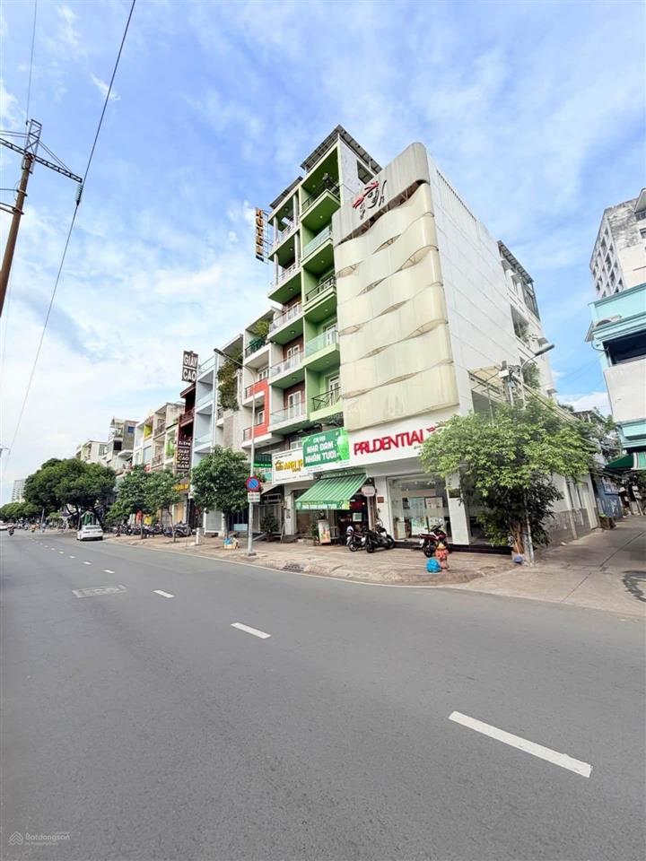 Cho thuê nhà mặt tiền lạc long quân, dt 8m x 8m trệt 3 lầu