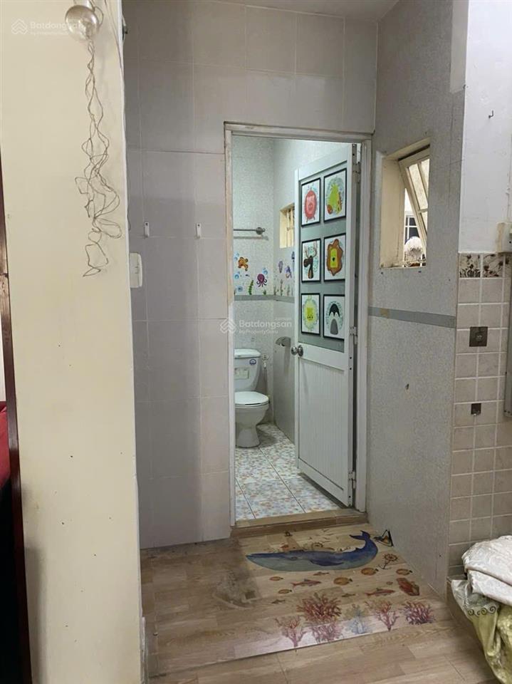 Cho thuê căn hộ chung cư 2pn 1wc thoáng mát yên tĩnh, an ninh, phù hợp hộ gia đình, người đi làm